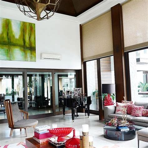 Manny pacquaio's mother mommy dionisia gave a tour of her home in general santos city on in the video, mommy d showed her collection of trinkets and photos displayed at her house, as she recalled. Manny and Jinkee Pacquiao's Modern Tropical House in ...