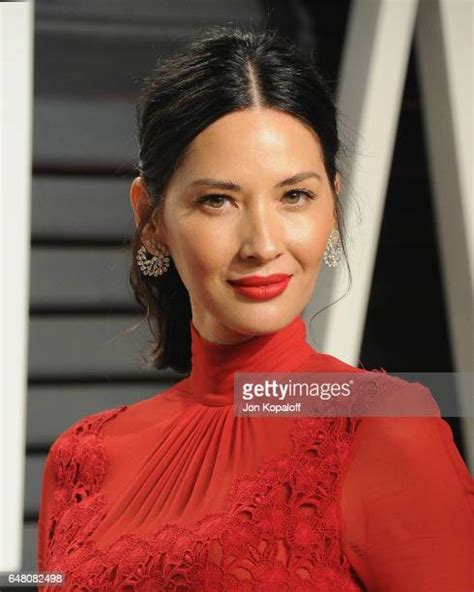 Olivia Munn 2017 Photos And Premium High Res Pictures Getty Images