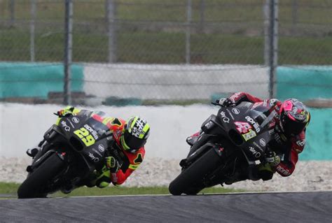 Aprilia Set To Up Motogp Investment With In House Team Visordown