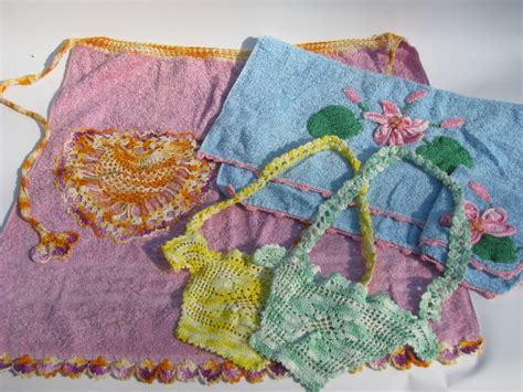 The turkish bath towels by cascala pestemal may be just what you're looking for. Funky retro pretty terrycloth bath towels w/ crochet ...