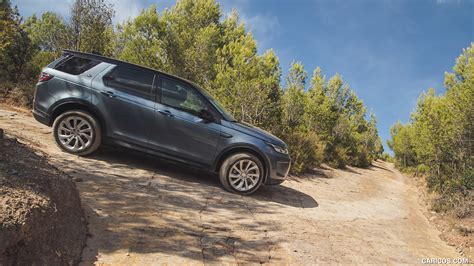 Land Rover Discovery Sport 2020my Color Byron Blue Off Road