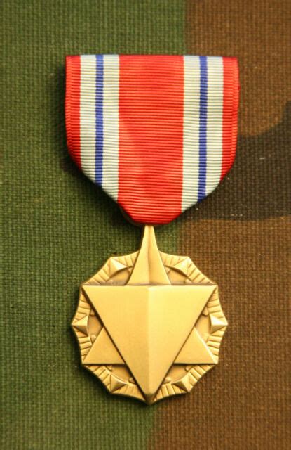 Us Air Force Combat Readiness Medal Full Size Ebay