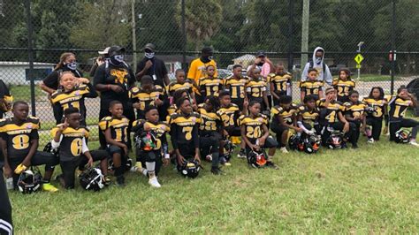 Jacksonville Pop Warner Youth Football Team Heads To Championships