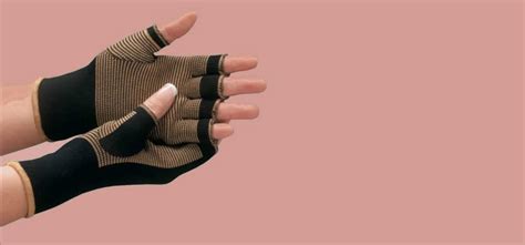 Guide To Using Carpal Tunnel Compression Gloves