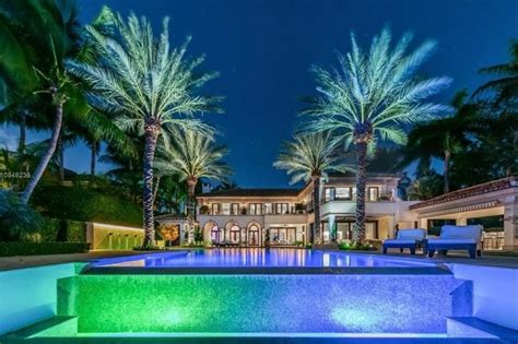 Jlo And Arod Just Bought A Miami Mansion Thats Located On A Private