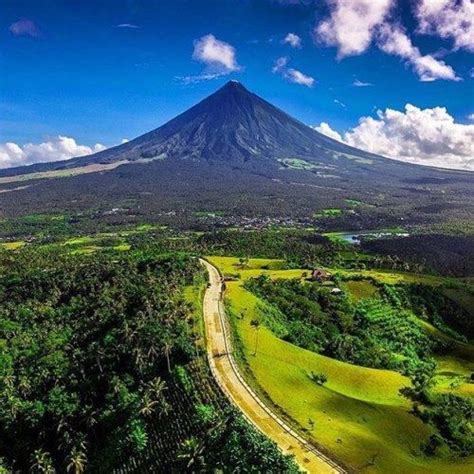 Mayon Volcano The Perfect Cone Pinoytravelfreak Follow
