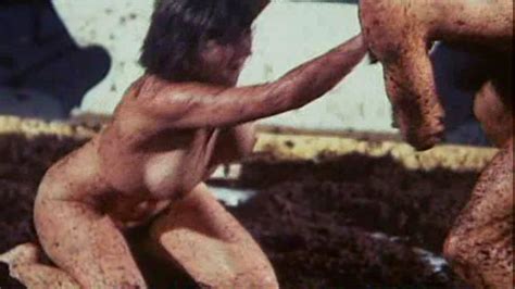 melitta tegeler nuda ~30 anni in esperienze erotiche di giovani donne