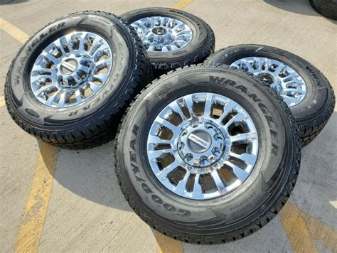 18 Ford F 250 F 350 Oem 2023 Chrome Wheels And Goodyear At Tires 10290