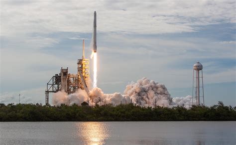 Spacex's starship sn3 has just exploded following the pressurization of its tanks at cryogenic temperatures. Falcon 9 launch marks historic milestone for SpaceX and ...