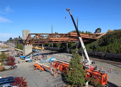 Seattle Djc Com Local Business News And Data Construction Crews Set