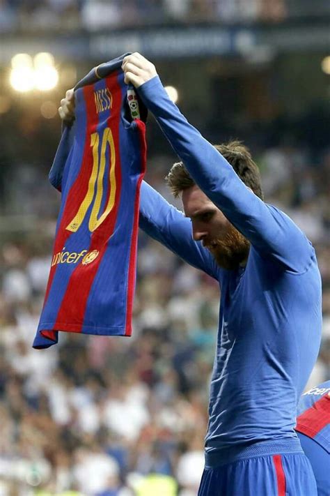 Messi Và Kinh đô Tây Ban Nha Messi Vs Real Madrid Wallpaper đại Chiến La Liga