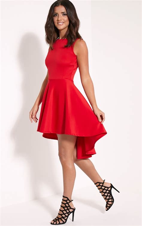 Creating a stunning silhouette, midi dresses hug your curves in all the right places and are ideal for those fancier occasions. 4 Cocktail Dresses Ideas For Christmas Party ...