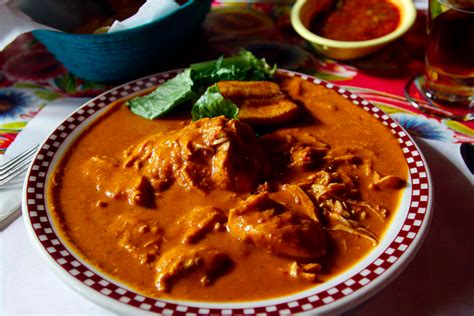 Mole with a base of chile pinole: Gastronomía de Oaxaca, una delicia para tu paladar