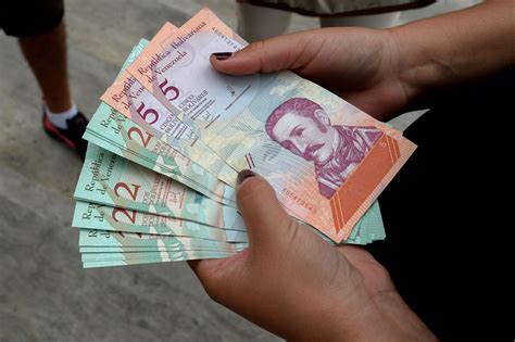 Venezuela Inflation Hits 833,997%, on Course for 1 Million ...