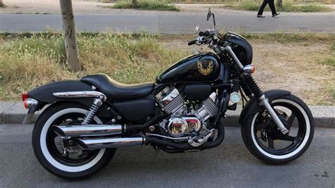 Главная мотоциклы honda honda magna 750. Honda - VF 750 C Magna - 750 cc - 1993 - Catawiki