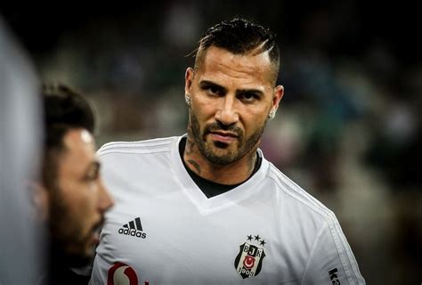 He is well known portuguese celebrity. Ricardo Quaresma Beşiktaş'tan ayrılıyor mu? Kararını verdi ...
