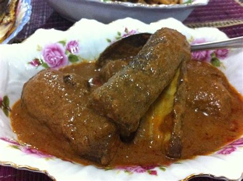 Rasa fresh terung ditambah lemak,manis,masin kuah memikat selera si pemakan. Masak ringkas-ringkas je...: Pajeri Terung Kelantan