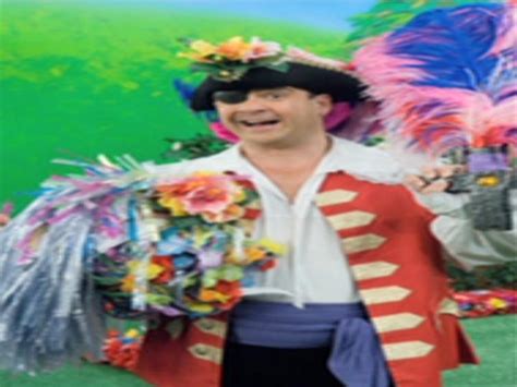 Captain Feathersword And The Hibiscus Flowers Wigglepedia Fandom