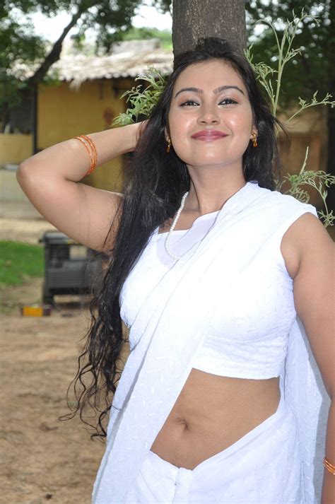 Tamil Actress Varsha K Pandey Beautiful Navel Show In White Saree Photos Cinehub