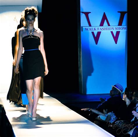 Collection 'W' by VinoSupraja - WALK Runway, Detroit - 2015 | Runway collection, Couture runway ...