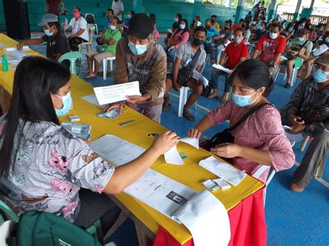 dswd provides livelihood assistance to displaced families in tandag dswd field office caraga
