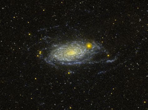 Messier Monday The Sunflower Galaxy M63 By Ethan Siegel Starts
