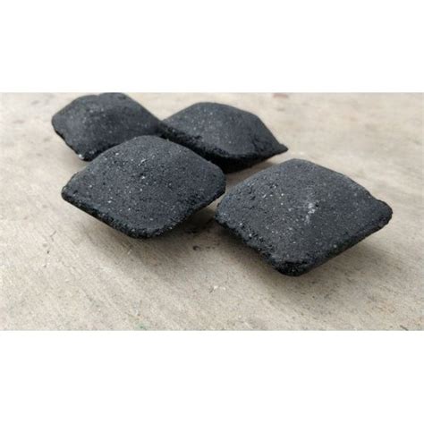 Pillow Coconut Shell Charcoal Briquette For Burning Grade A Grade At