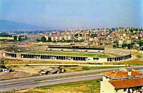 İzmit İsmetpaşa Stadı | Eski Türkiye Fotoğrafları Arşivi | 1980'ler ...
