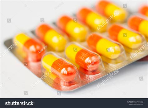 25045 Red Yellow Capsules Images Stock Photos And Vectors Shutterstock