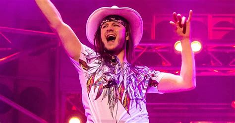 Kevin Clifton Takes On The Role Of Stacee Jaxx In Rock Of Ages Uk Tour