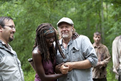 The Walking Dead Season 4 Behind The Scenes The Walking Dead