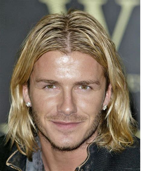 The supremely handsome gentleman looks dapper with any hairstyle. David Beckham Long Wavy Hairstyle