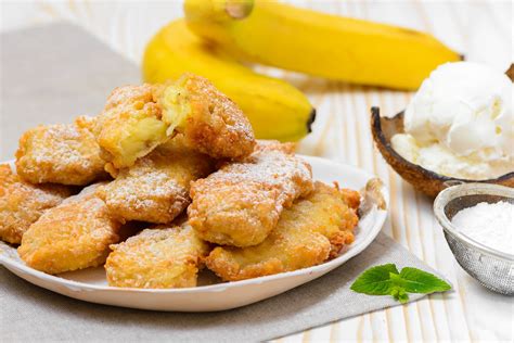 Try Fried Bananas An Irresistible Thai Dessert And Snack Food Recipe