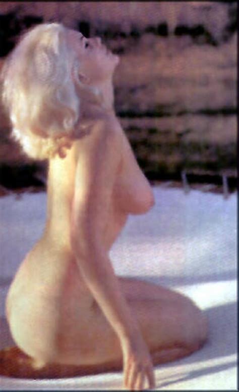 Celebrity Nude Century Rare Nudes Sheryl Crow Tatum O Neal Julia Roberts