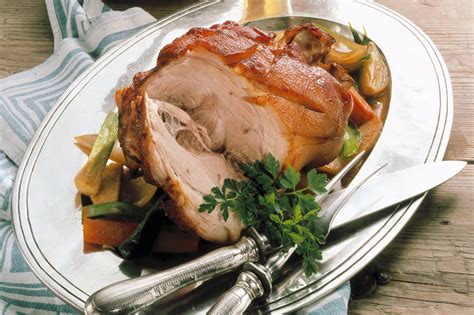 Have you ever wondered why easter lunch comprises of mum's roast lamb and lots of juicy carrots? Top 30 Traditional Easter Dinner Menu Ideas