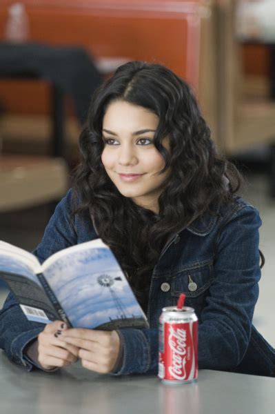 Pictures And Photos Of Vanessa Hudgens Imdb
