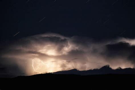 How To Photograph Lightning For Maximum Impact Expertphotography