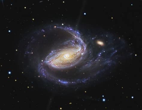 Annes Picture Of The Day Spiral Galaxy Ngc 1097 Space Before Its