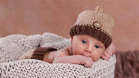 Images Baby Children Winter Hat 2560x1440