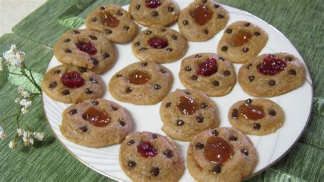 To try this puerto rican christmas tradition, play tricks on each other during this day or give out christmas candy. "Nuestra Cena"...Vegan Cuisine with a Latin Flavor: Millie's Christmas Cookie Extravaganza ...