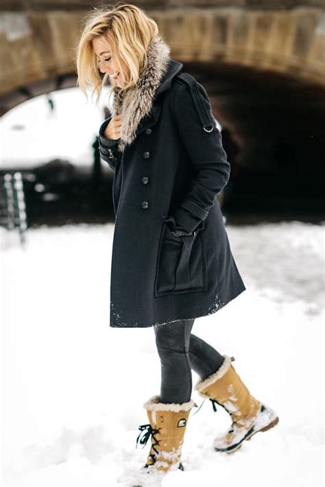33 Outfits With Snow Boots The Key Styles To Invest In This Winter