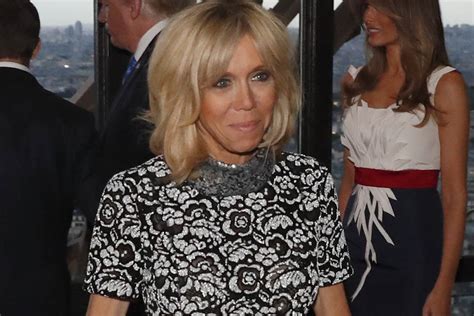 Frances First Lady Brigitte Macron Has A Style Trick To Look Younger