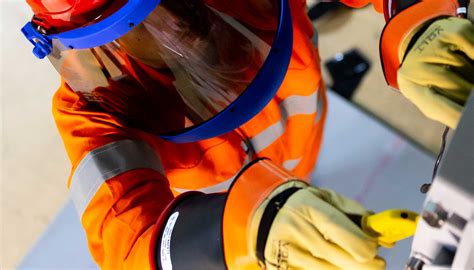 Electrical Safety PPE - Why do I need to wear it, when I don't work ...