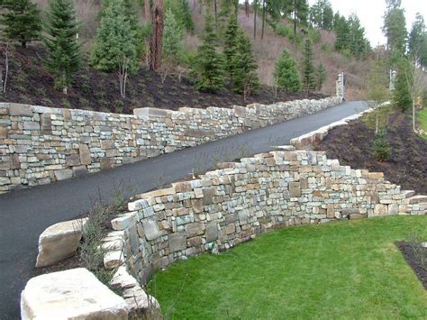 Driveway Retaining Wall Driveway Landscaping Retaining With Driveway