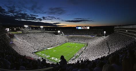 Penn State Players Laud Beaver Stadiums White Out Experience