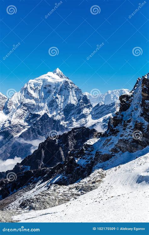 Snowy Mountains Of The Himalayas Stock Image Image Of Cold Peak