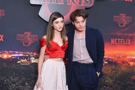 Natalia Dyer Sexy At Stranger Things Season Premiere The Fappening