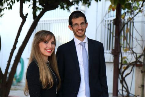 Orthodox Couple Creates Dating App For Jewish Singles Using A I