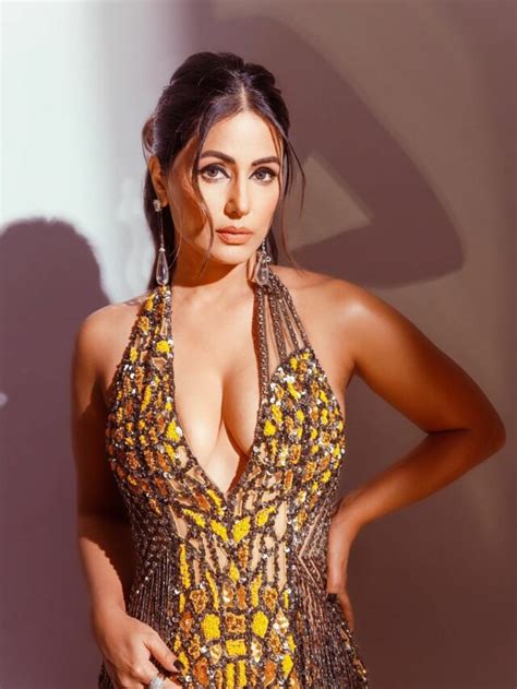 Hina Khan Leaves Little To Imagination In One Of Her Boldest Looks Till Date