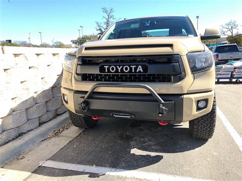 2014 Toyota Tundra Oem Front Bumper